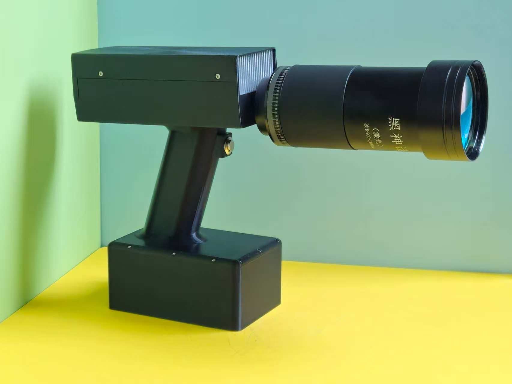 KX260-DIY Laser Cannon. Handheld 260W (Battery DC 33V 5Ah; Wavelength 915). cannon lens. Range 50 m. Battery life 5 years, with fast charging.